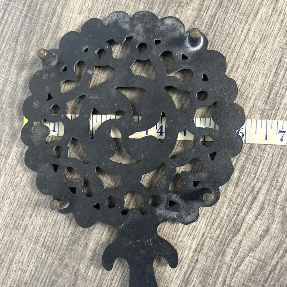 Vintage Wilton Cast Iron Trivet Hot Plate Rustic Wall Décor Modern Farmhouse